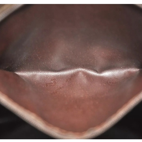 Mario Valentino Bucket Bag -As is -See With Unbranded Chain Straps Preowned - Picture 17 of 17